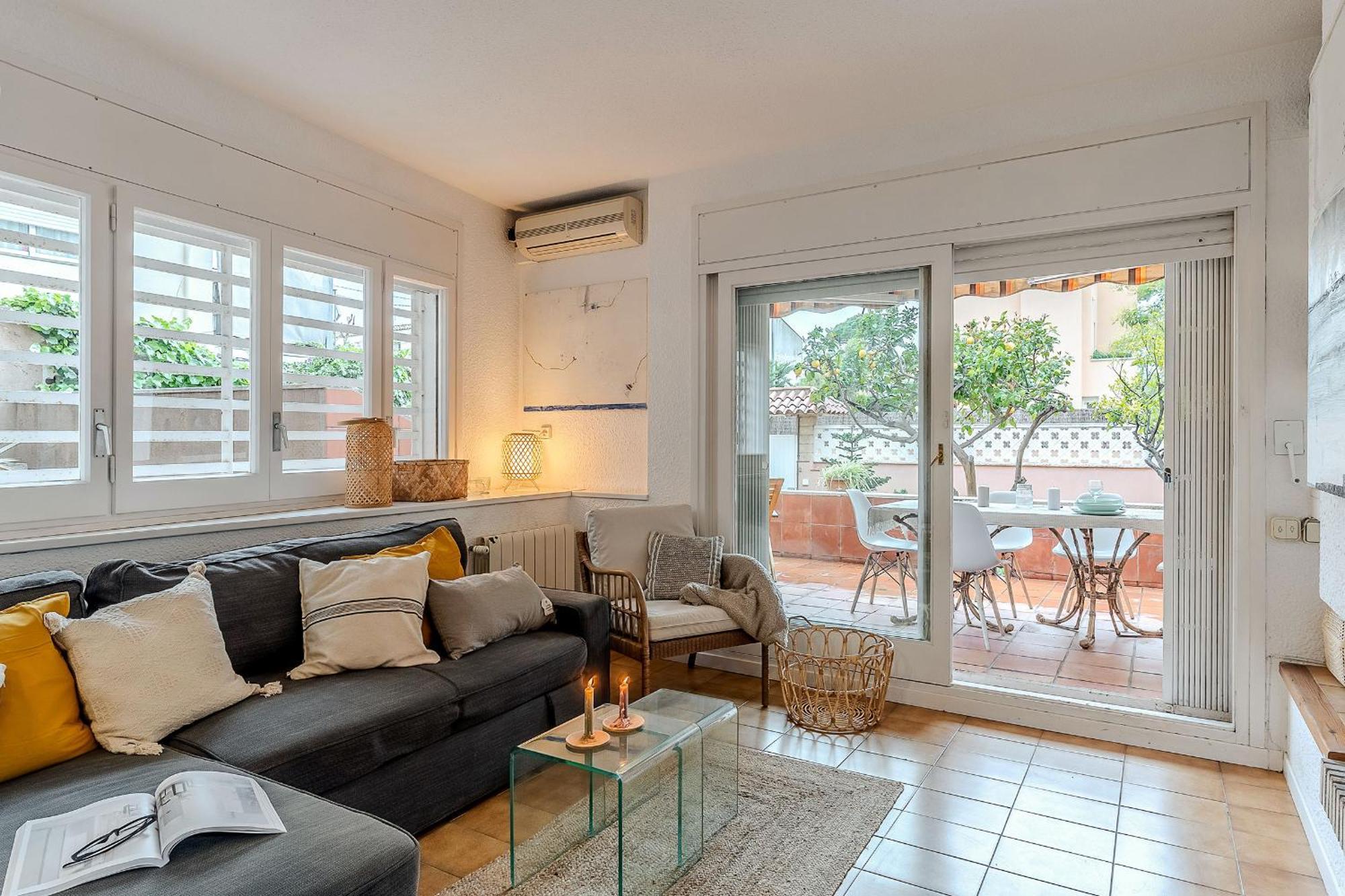 Canela Homes Costa Casa Aila Кастельдефельс Экстерьер фото